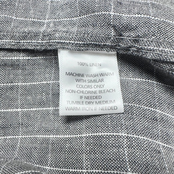UNTUCKit | Men | Chauvin Gray Checker 100% Linen Button Up Shirt | Size Large - Picture 8 of 11
